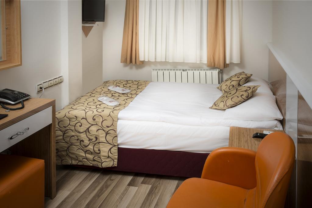 Lal Hotel Istanbul Exteriör bild